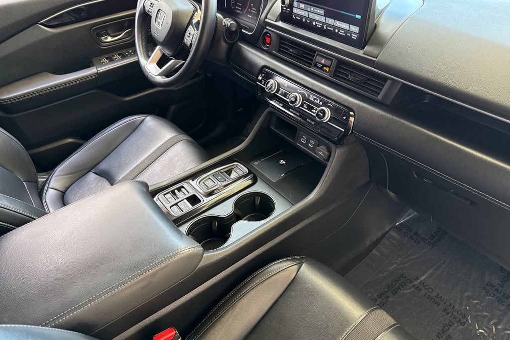 Certified 2024 Honda Pilot EX-L image 13