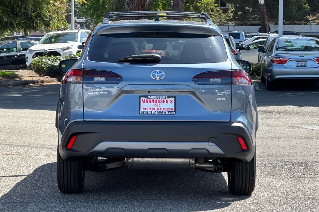 New 2026 Toyota Corolla Cross LE w/ Moonroof Package AWD/4WD image 6