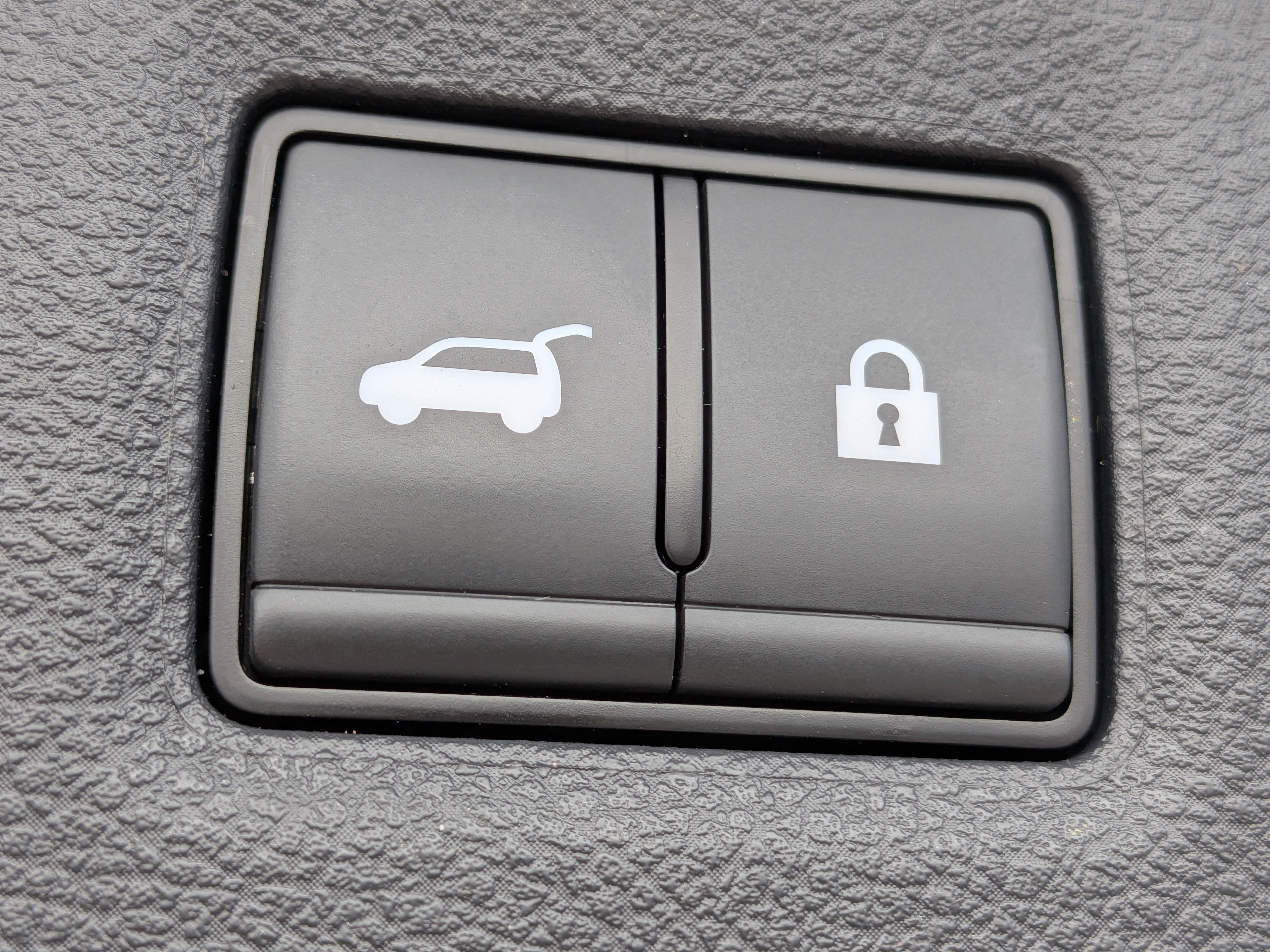 Used 2023 INFINITI QX50 Luxe AWD/4WD image 18