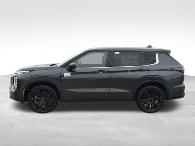 New 2026 Mitsubishi Outlander LE FWD image 17