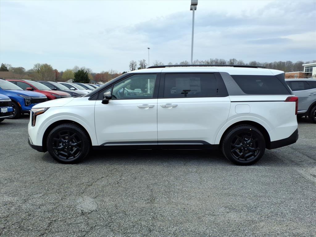 New 2026 Kia Carnival SX image 7