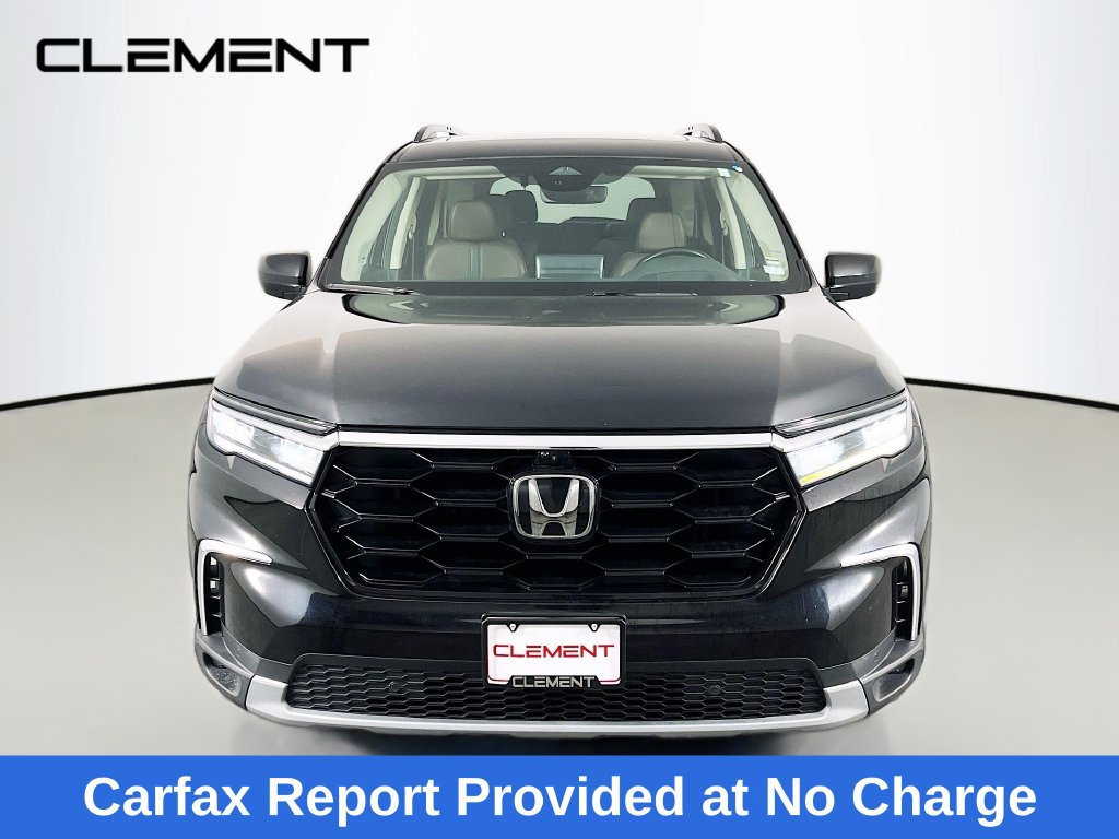 Used 2023 Honda Pilot Elite image 2