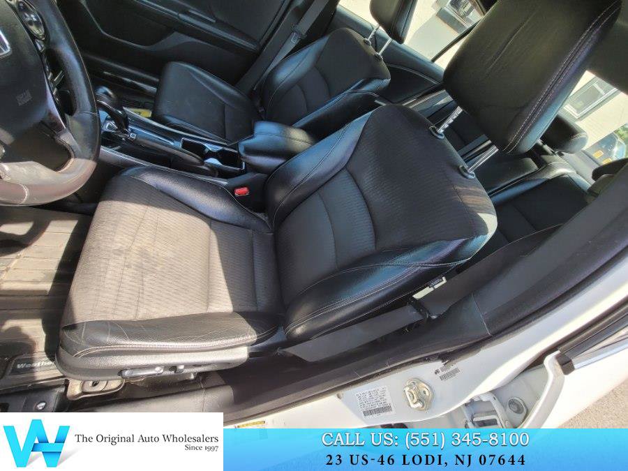 Used 2017 Honda Accord Sport image 13