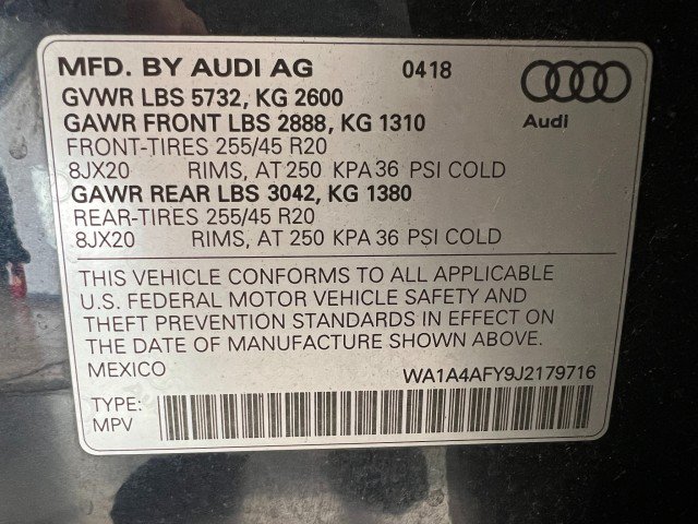 Used 2018 Audi SQ5 Premium Plus w/ Navigation Package AWD/4WD image 25