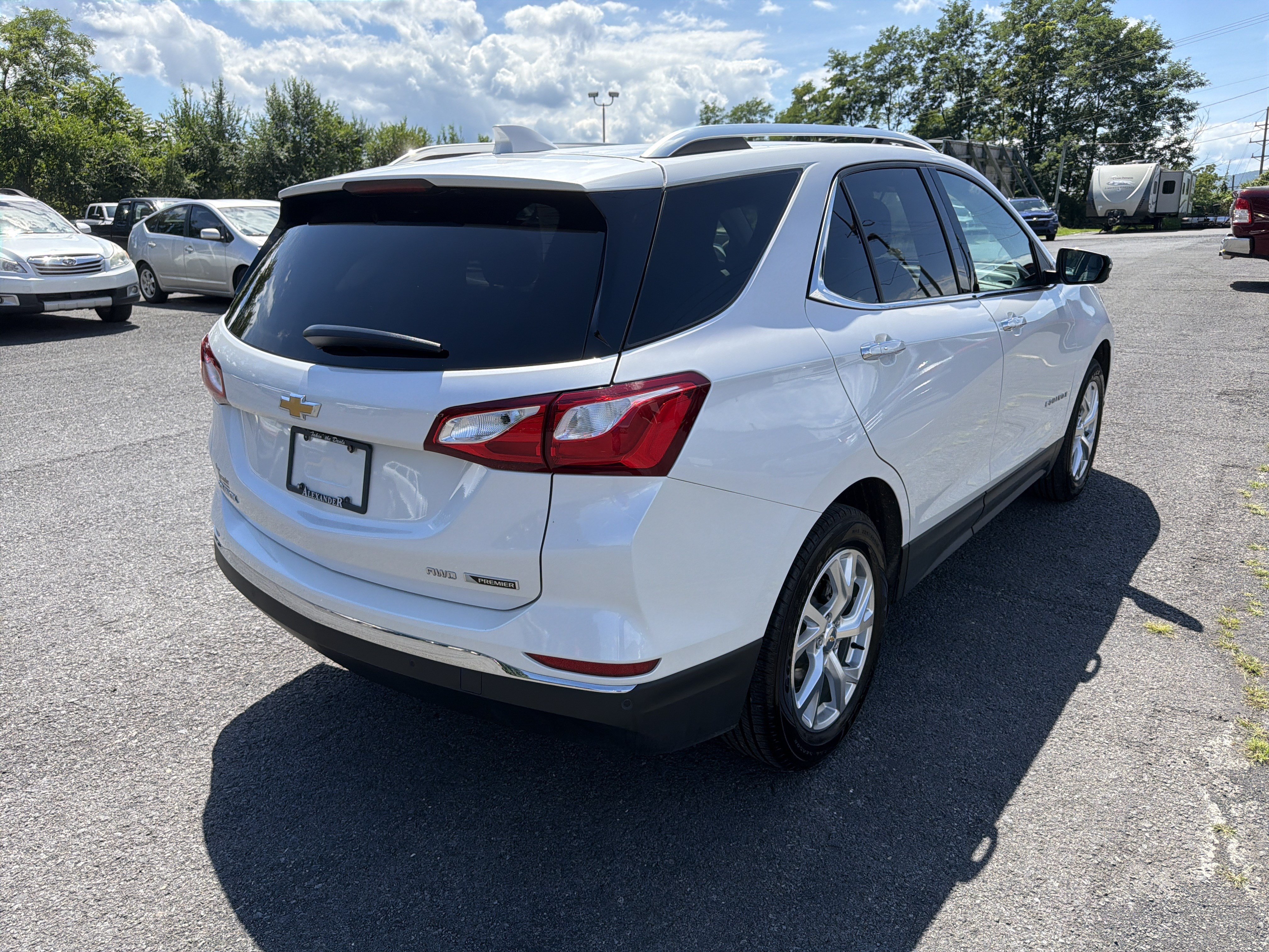 Used 2018 Chevrolet Equinox Premier AWD/4WD image 4