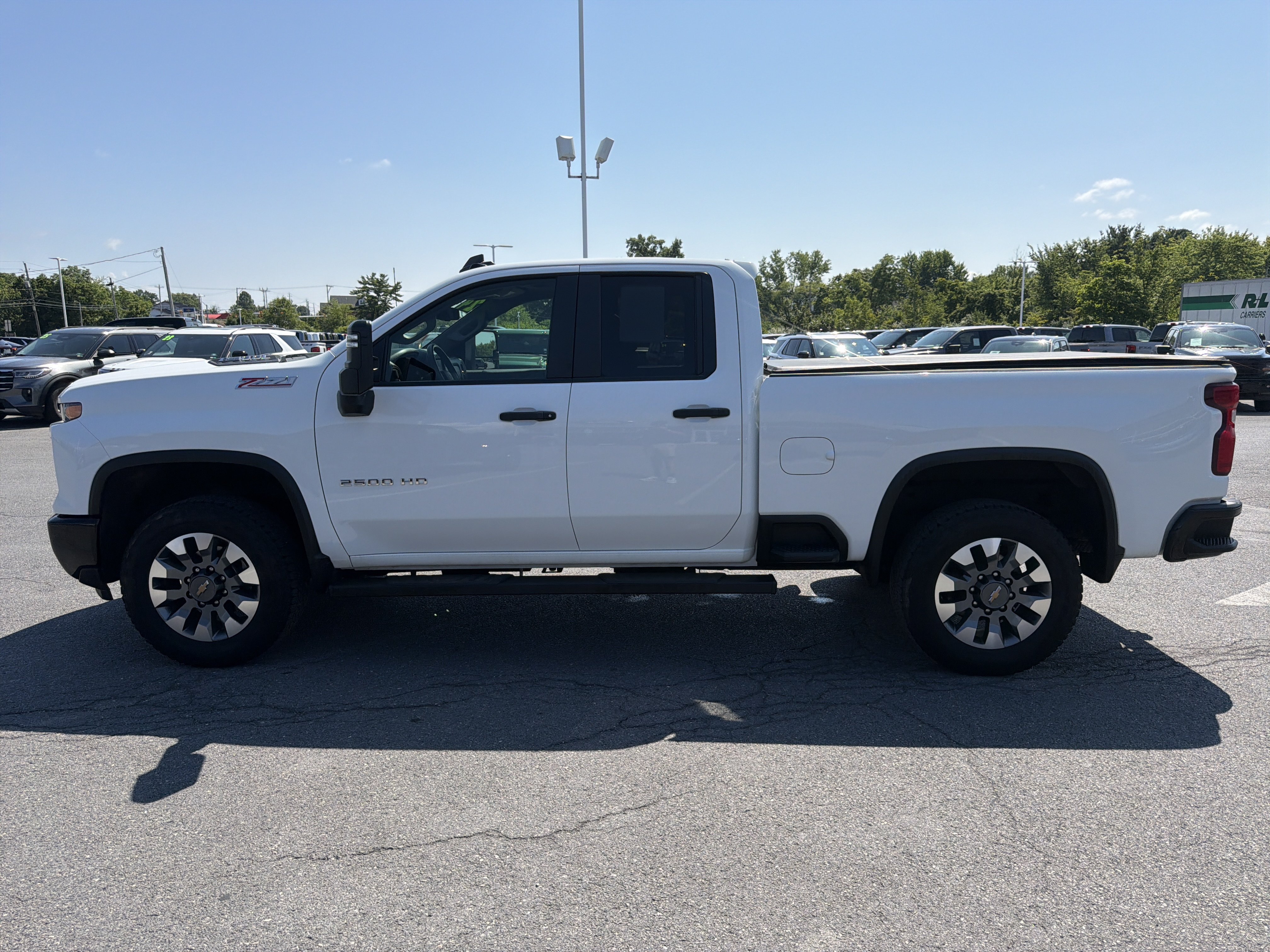 Used 2024 Chevrolet Silverado 2500 Custom w/ Custom Value Package AWD/4WD image 7