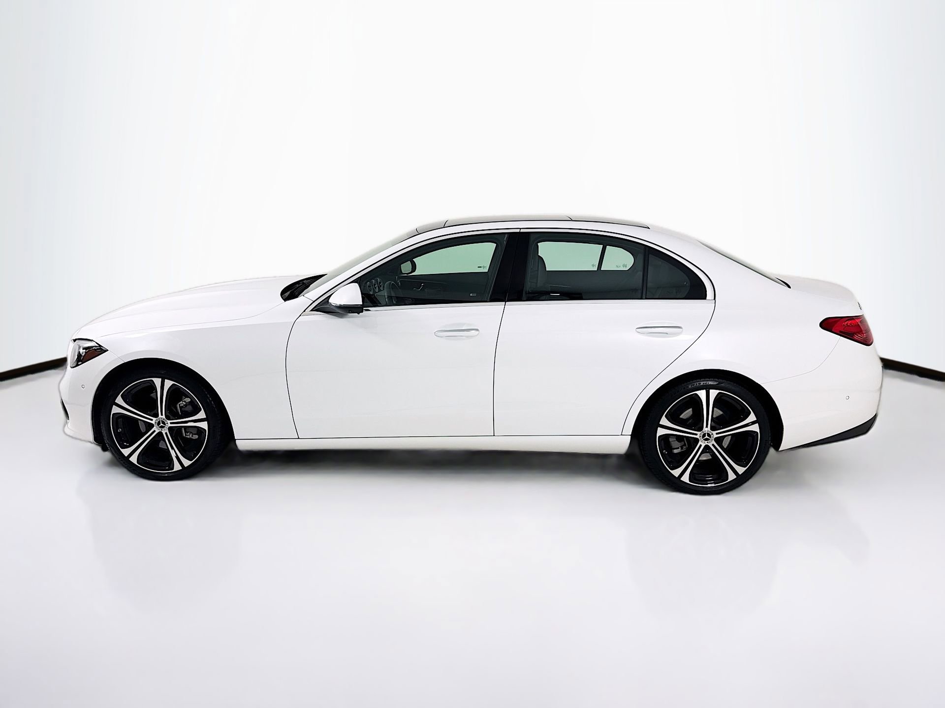 Certified 2025 Mercedes-Benz C 300 Sedan image 5