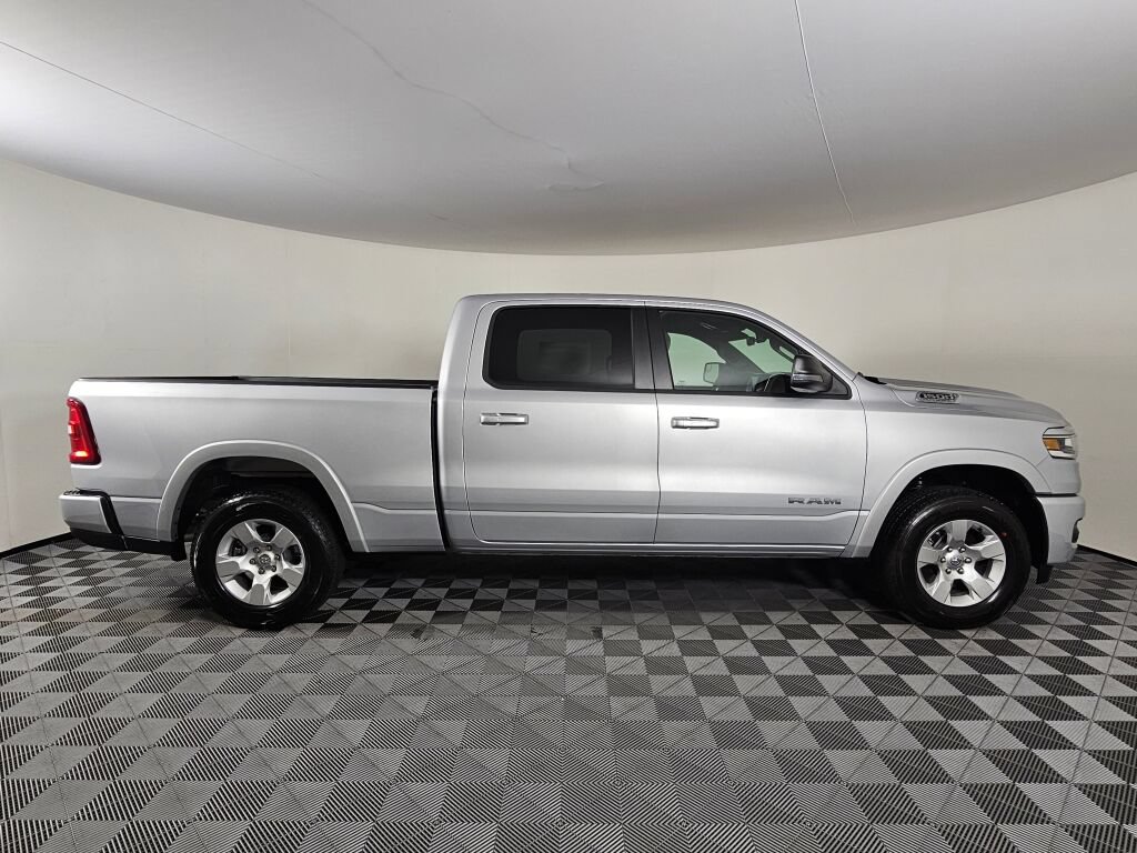 New 2026 RAM 1500 Big Horn AWD/4WD image 3