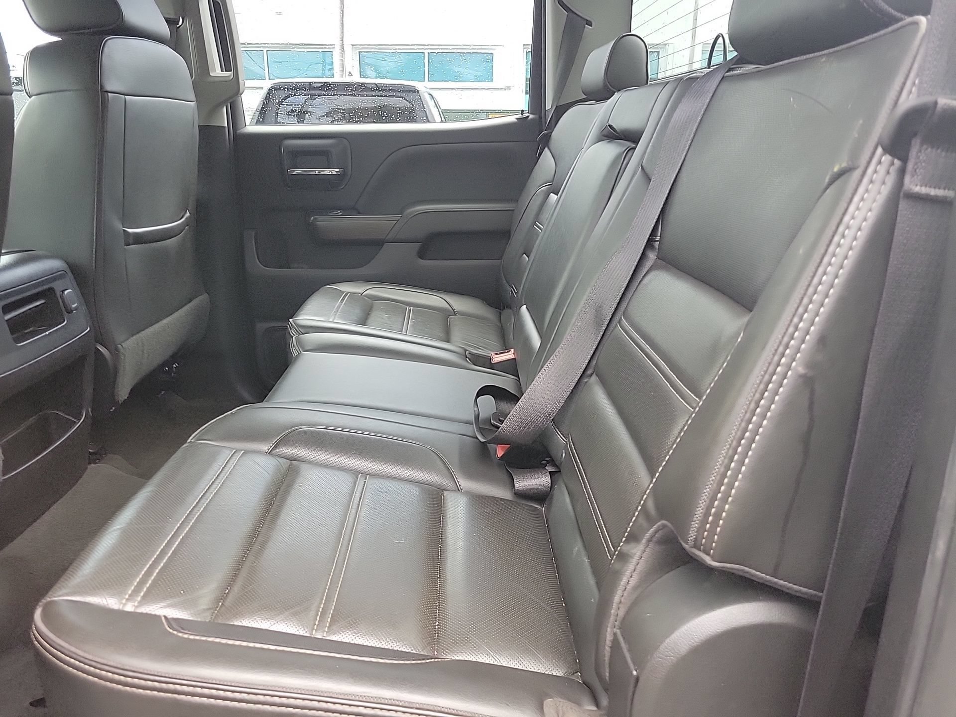 Used 2018 GMC Sierra 2500 Denali w/ Duramax Plus Package AWD/4WD image 20
