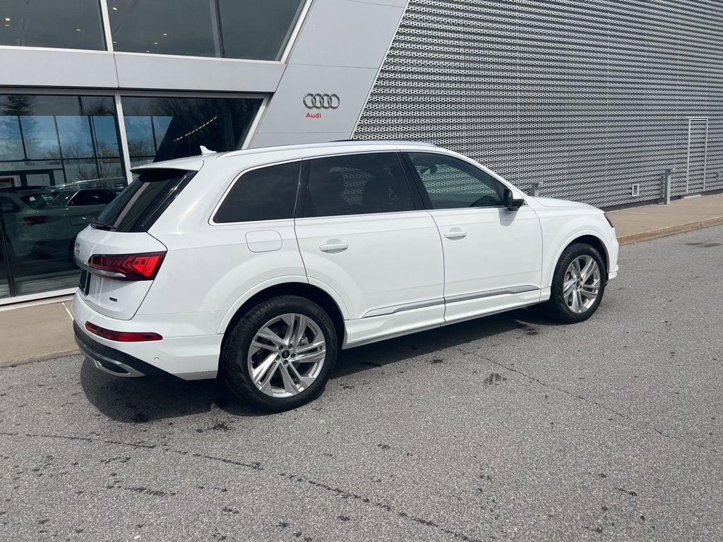 Used 2023 Audi Q7 3.0T Premium Plus w/ Premium Plus Package image 22