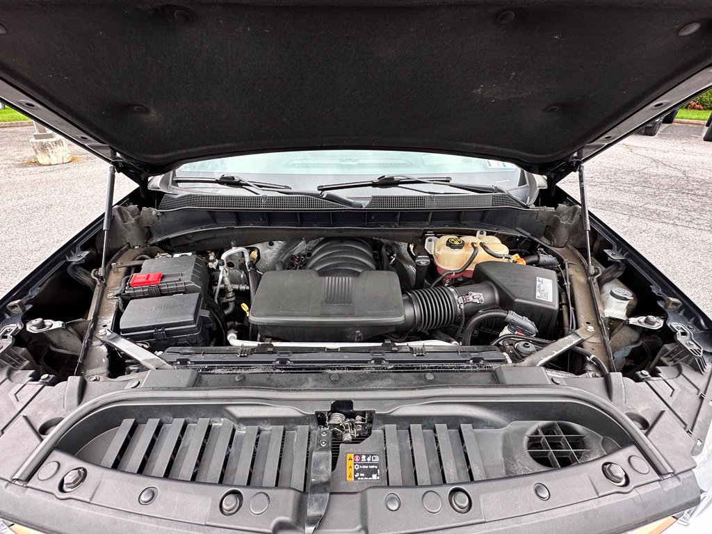 Used 2019 Chevrolet Silverado 1500 High Country w/ Technology Package AWD/4WD image 43