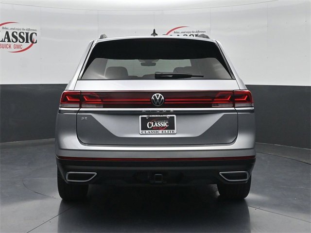 Used 2025 Volkswagen Atlas SE image 8