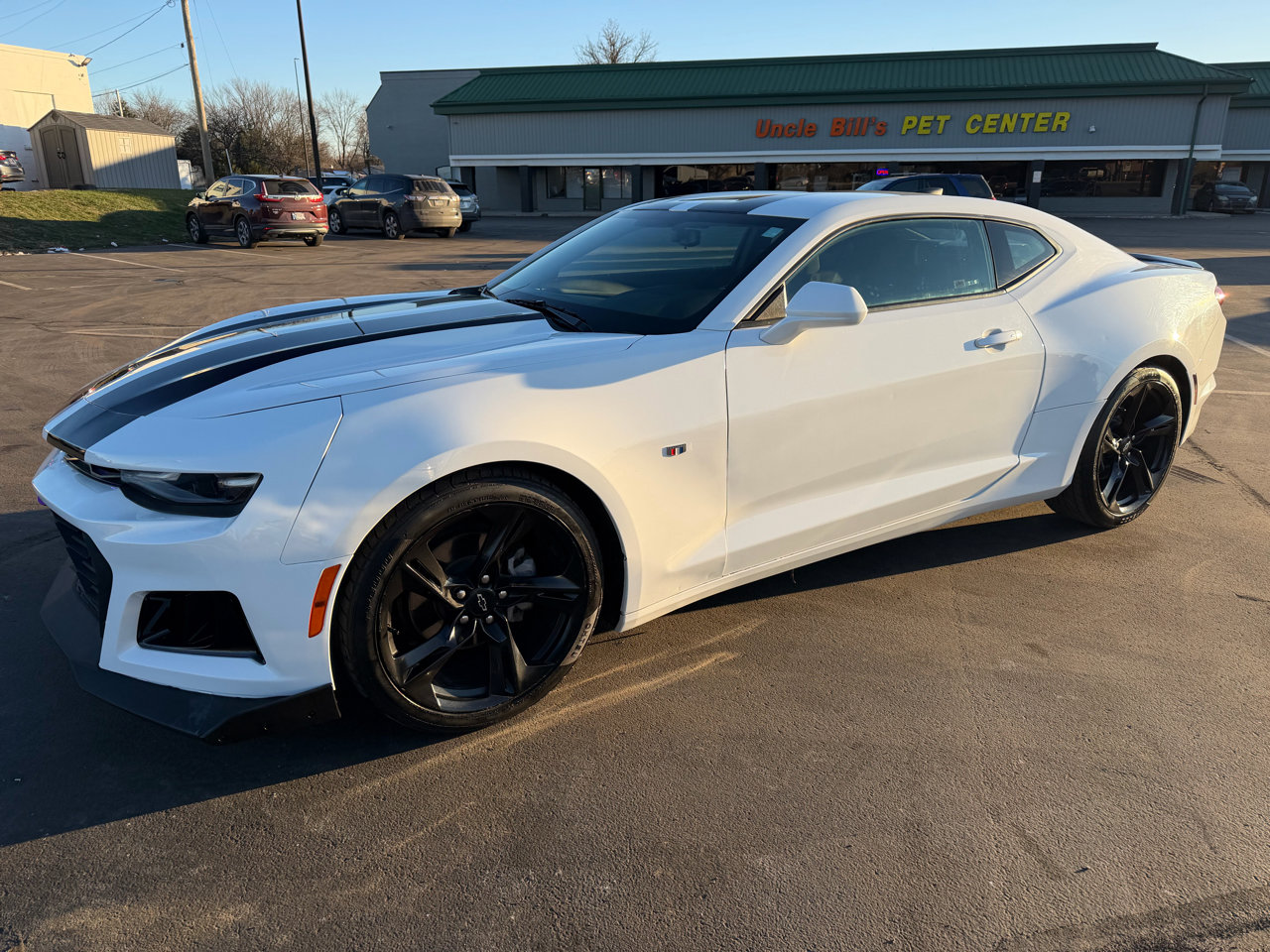 Used 2022 Chevrolet Camaro LT image 2