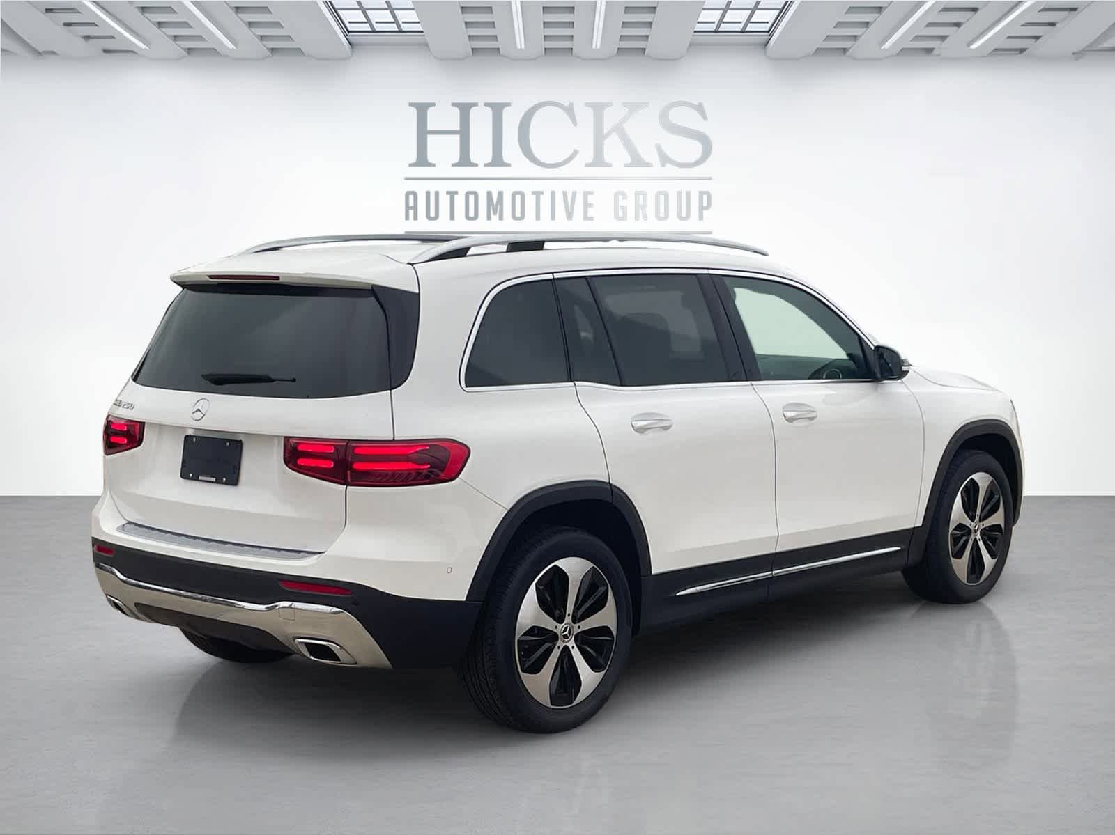 New 2026 Mercedes-Benz GLB 250 image 5
