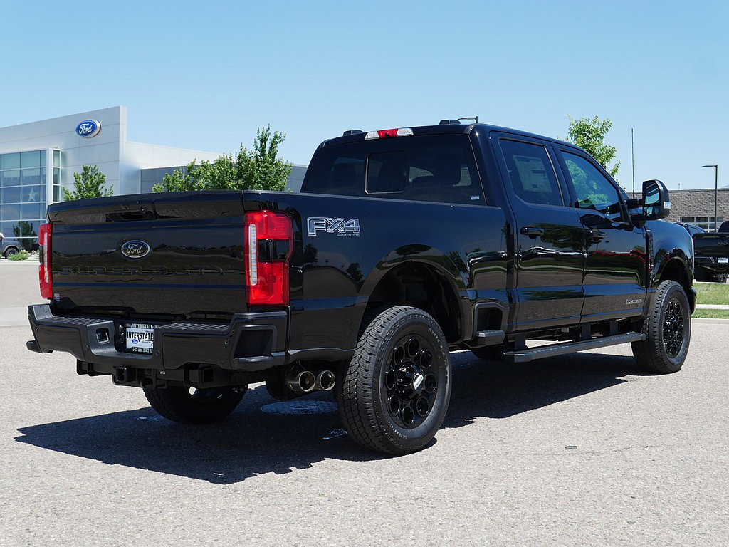 New 2026 Ford F350 Lariat w/ Black Appearance Package AWD/4WD image 5