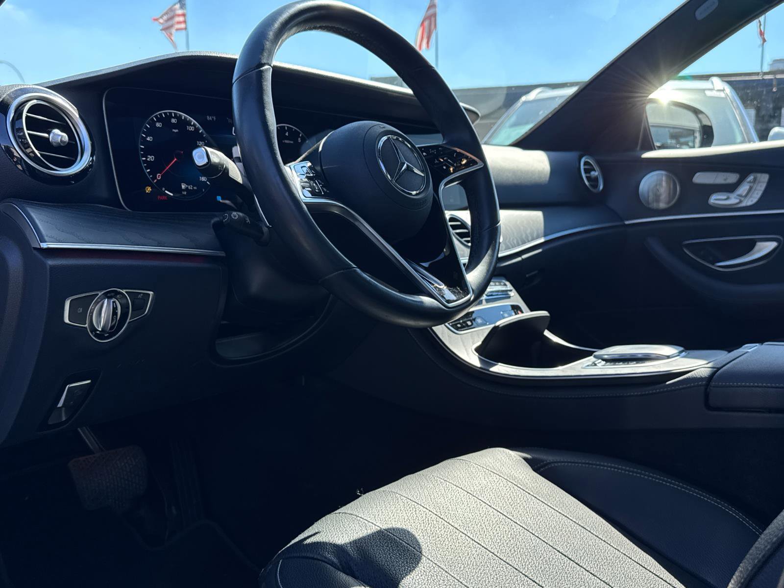 Used 2023 Mercedes-Benz E 350 Sedan image 14