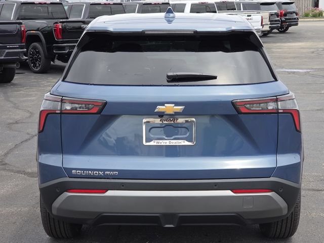New 2026 Chevrolet Equinox LT w/ Convenience Package II AWD/4WD image 22