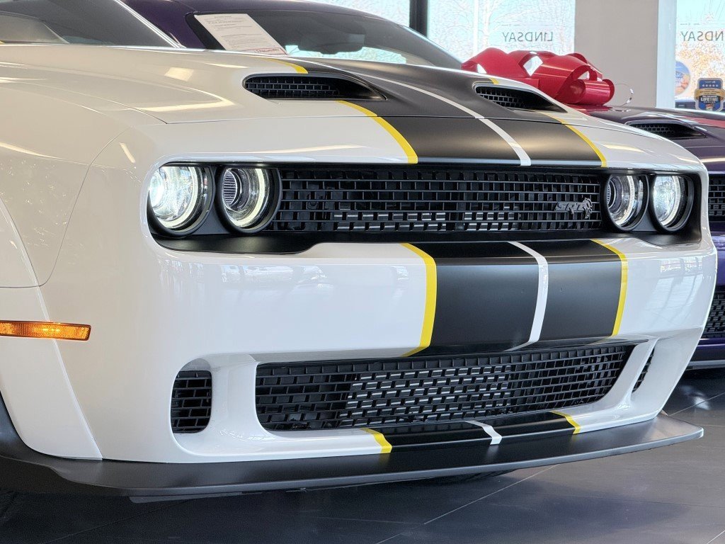 Used 2022 Dodge Challenger SRT Hellcat video 2