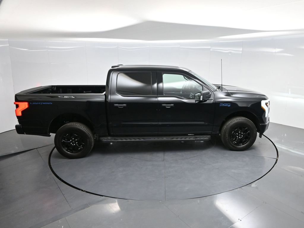 Used 2025 Ford F150 Lightning XLT image 56