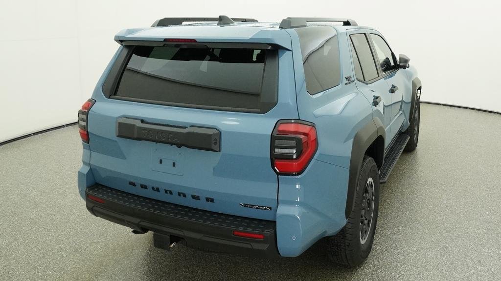 New 2026 Toyota 4Runner TRD Off-Road Premium AWD/4WD image 2