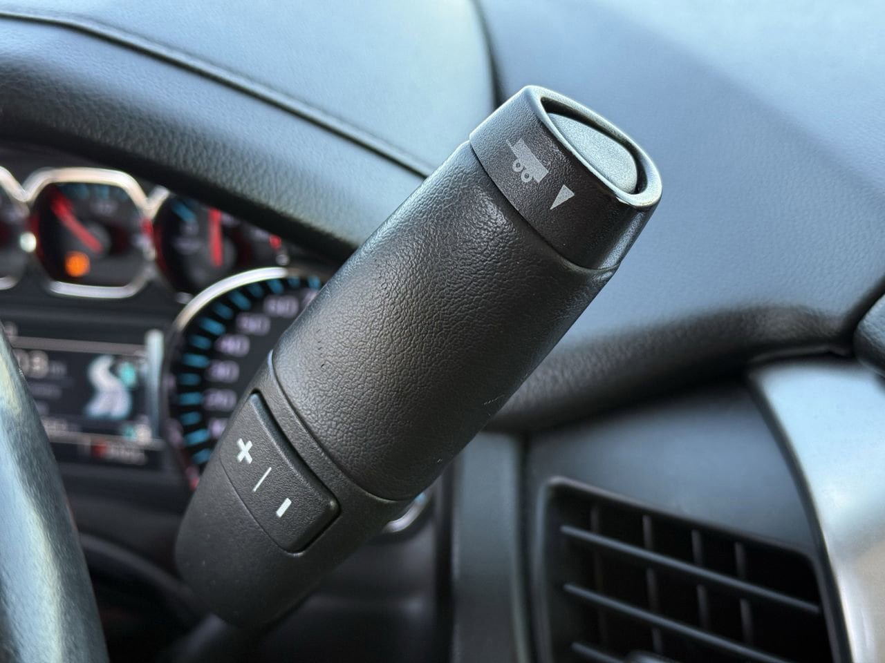 Used 2019 Chevrolet Tahoe Premier image 19