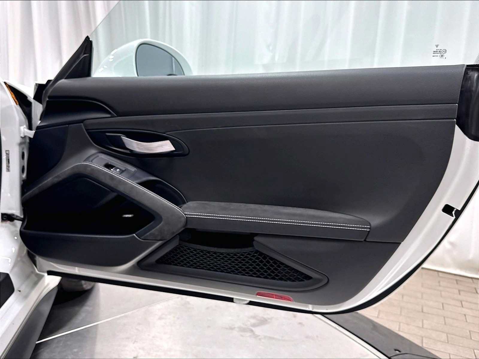 Used 2019 Porsche 911 GT3 RS RWD image 27