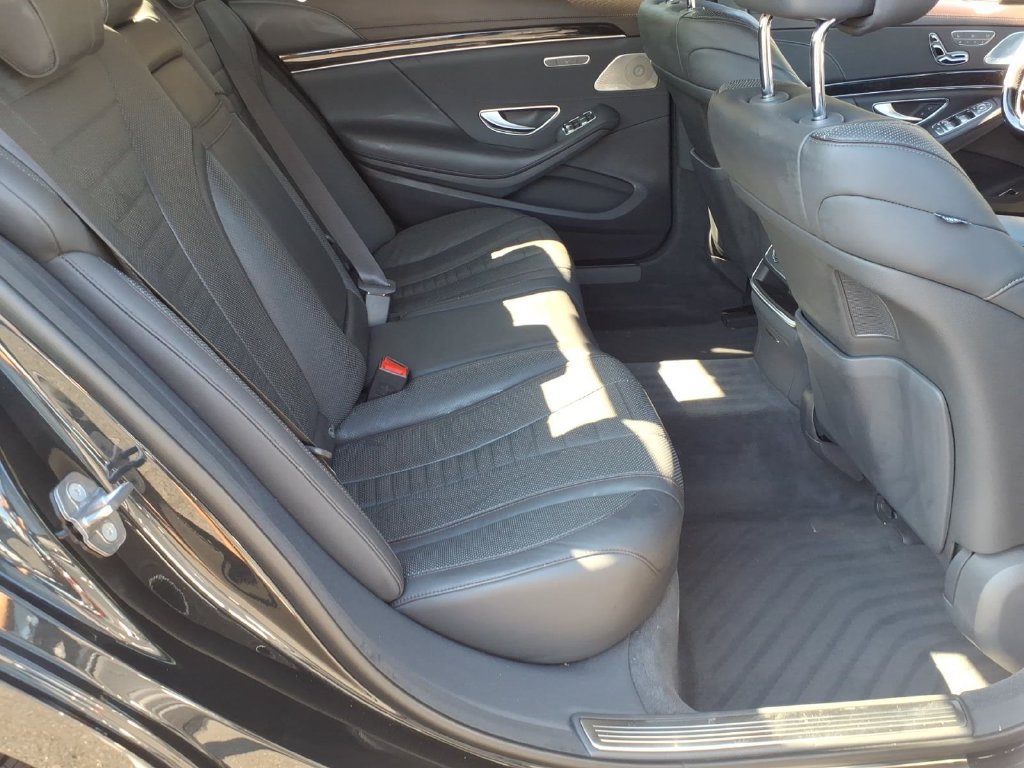 Used 2020 Mercedes-Benz S 560 4MATIC Sedan image 14