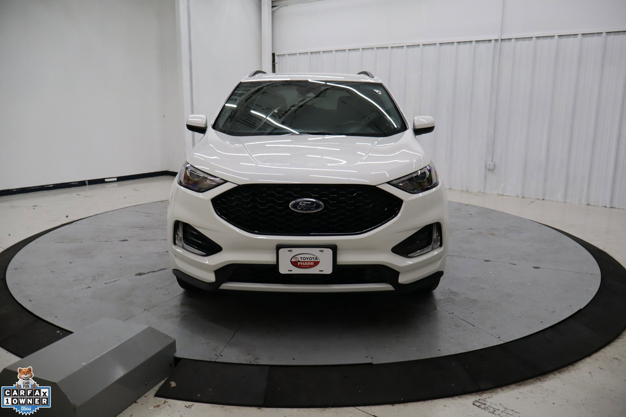 Used 2024 Ford Edge ST-Line image 11