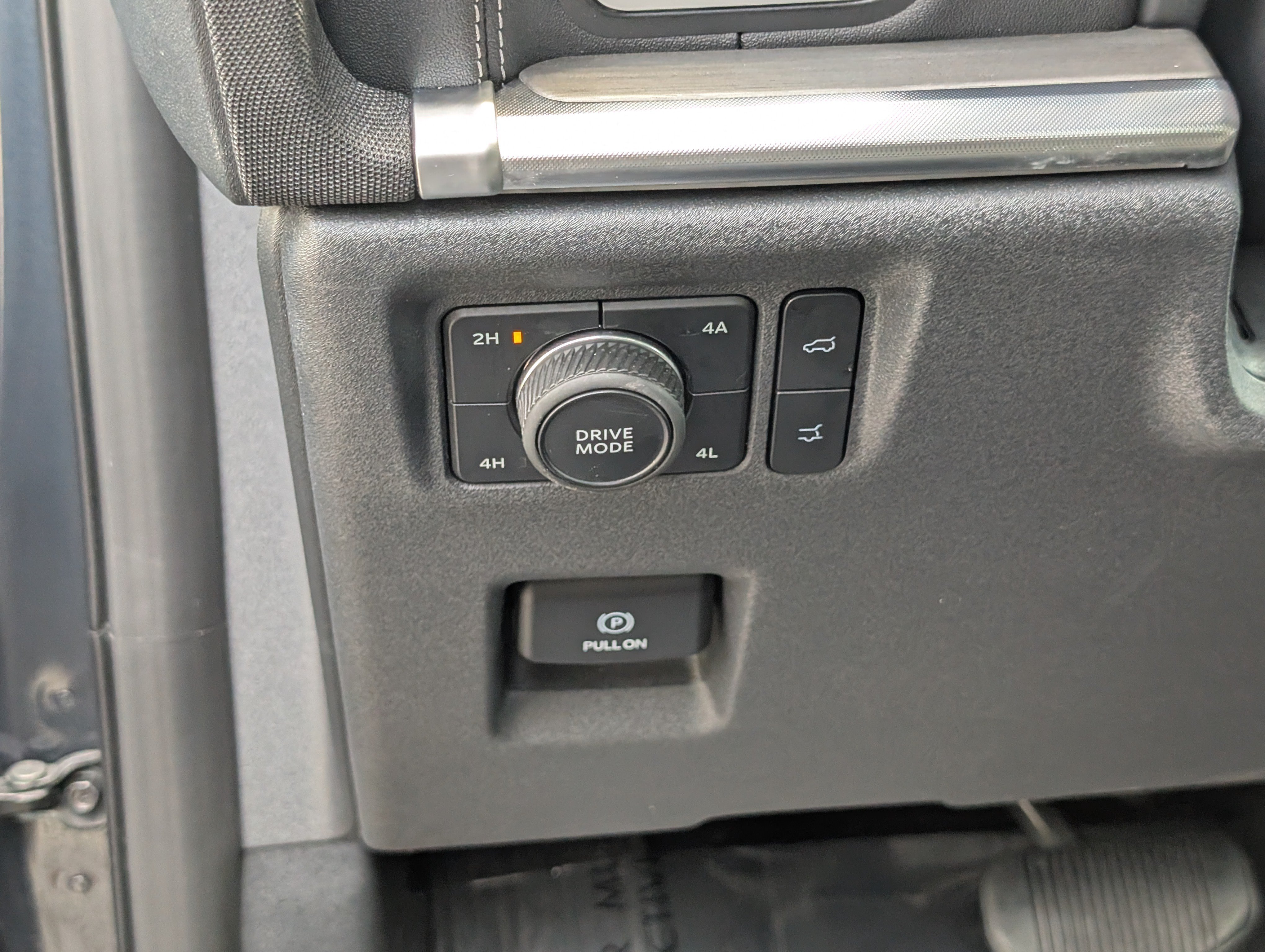 Certified 2025 Ford Expedition Platinum AWD/4WD image 26