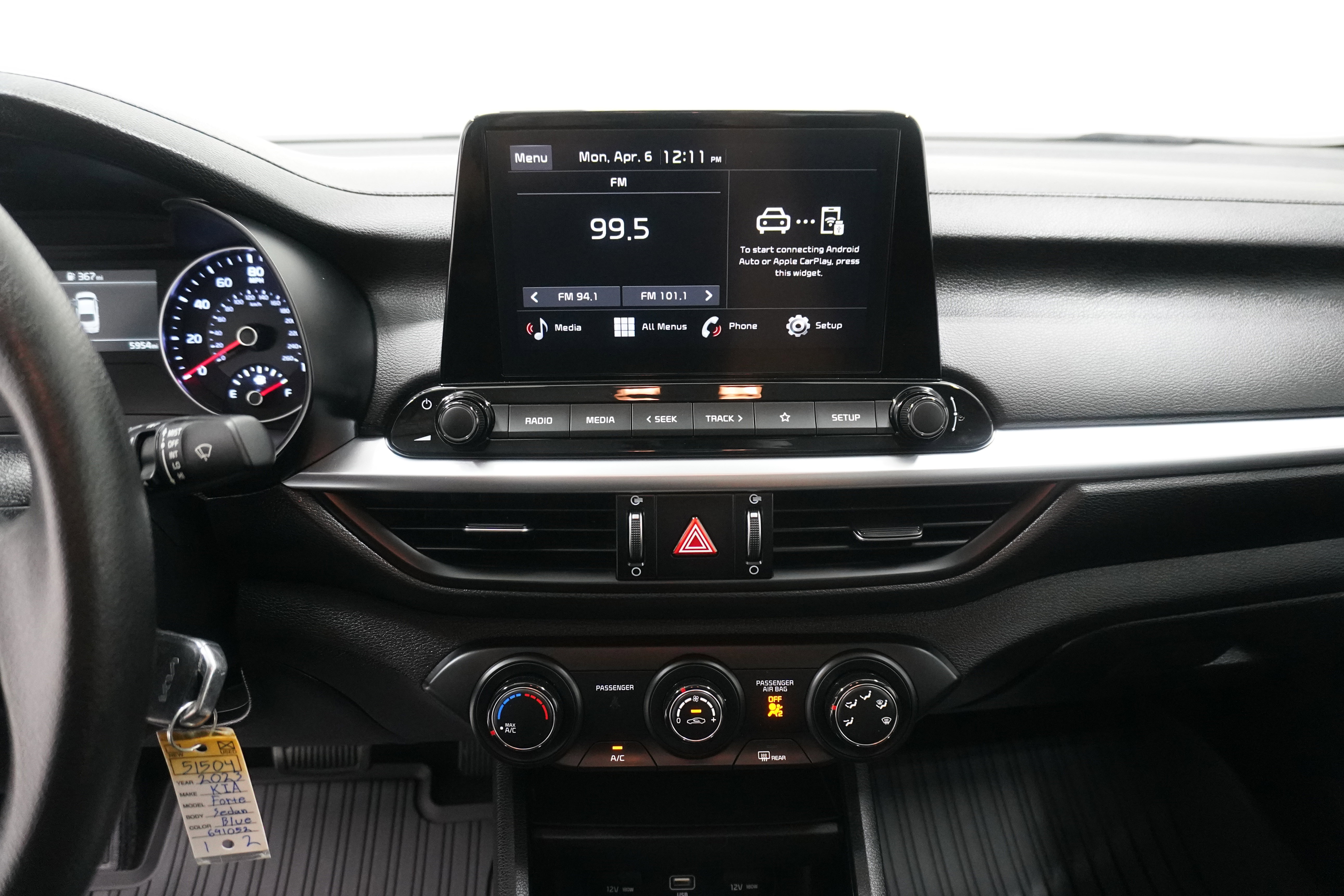 Used 2023 Kia Forte LXS FWD image 18