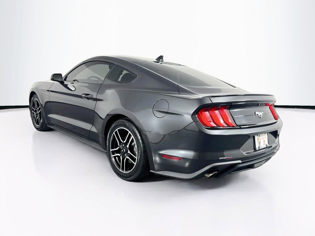 Used 2022 Ford Mustang Premium RWD image 7