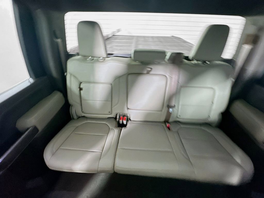 Used 2022 Chevrolet Silverado 2500 LTZ image 12