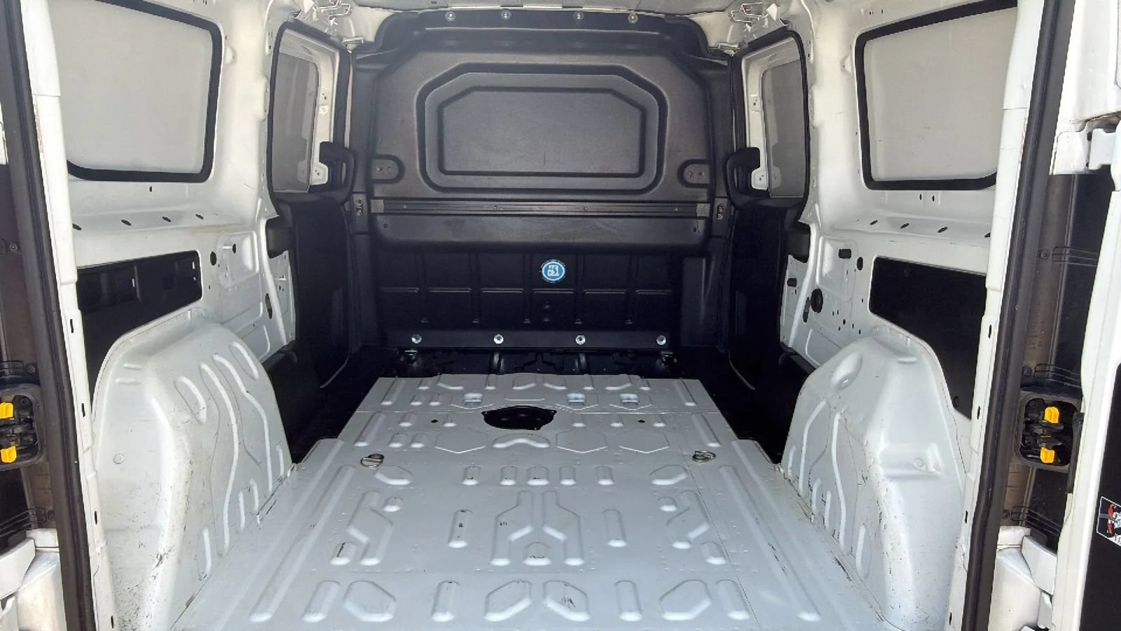 Used 2022 RAM ProMaster City Tradesman FWD image 17