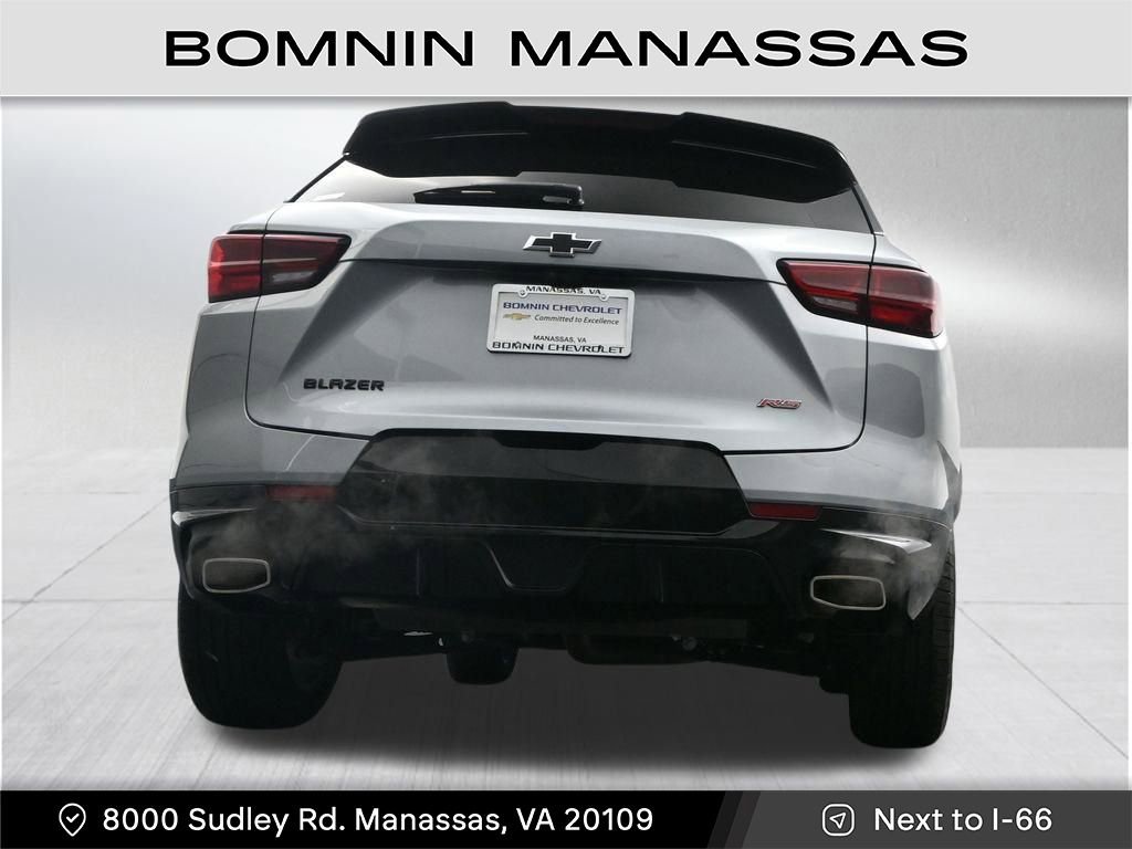 Used 2024 Chevrolet Blazer RS w/ Driver Confidence II Package image 33