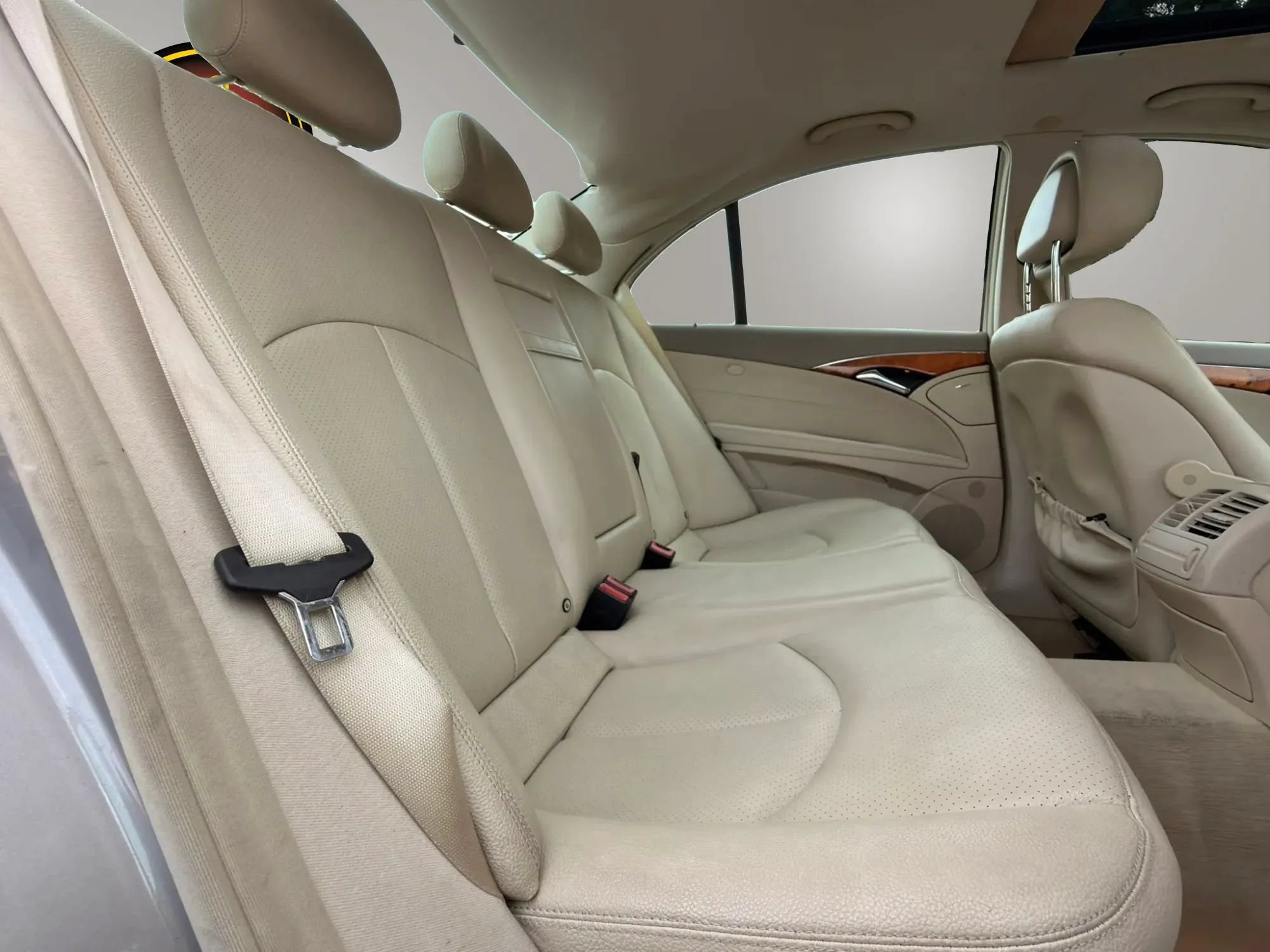 Used 2006 Mercedes-Benz E 320 CDI Sedan image 20