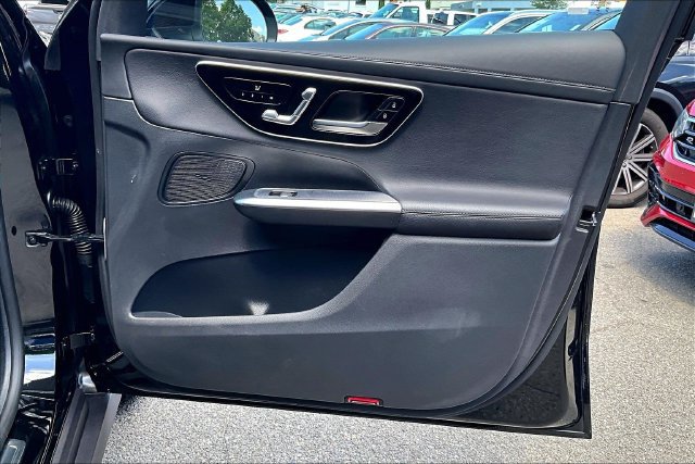 Certified 2023 Mercedes-Benz GLC 300 4MATIC image 18