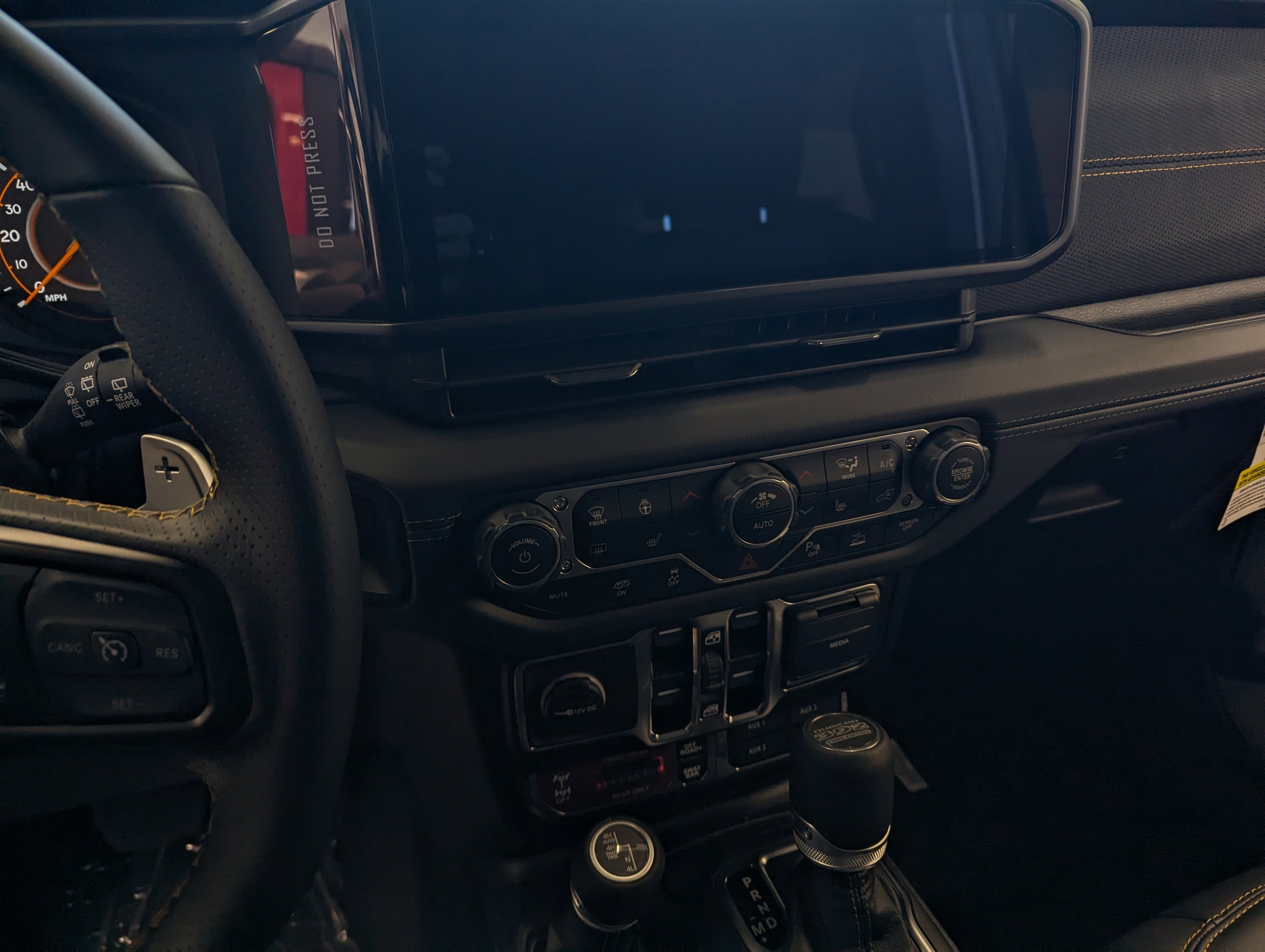 New 2025 Jeep Wrangler Unlimited Rubicon 392 image 11