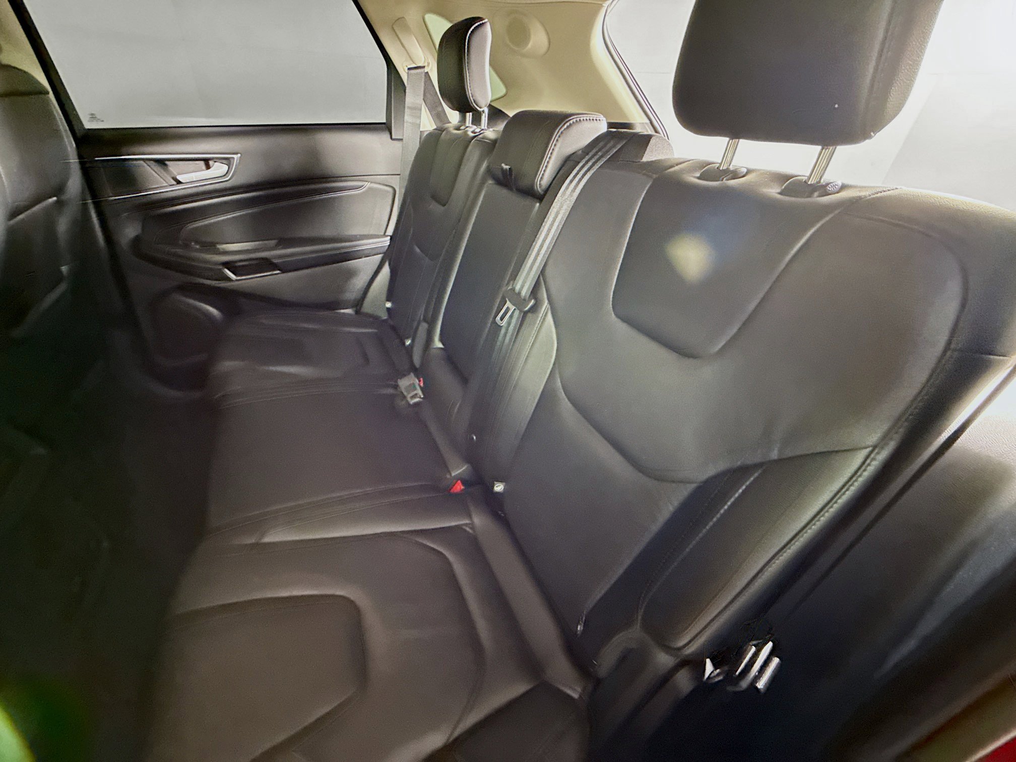 Used 2021 Ford Edge Titanium FWD image 29