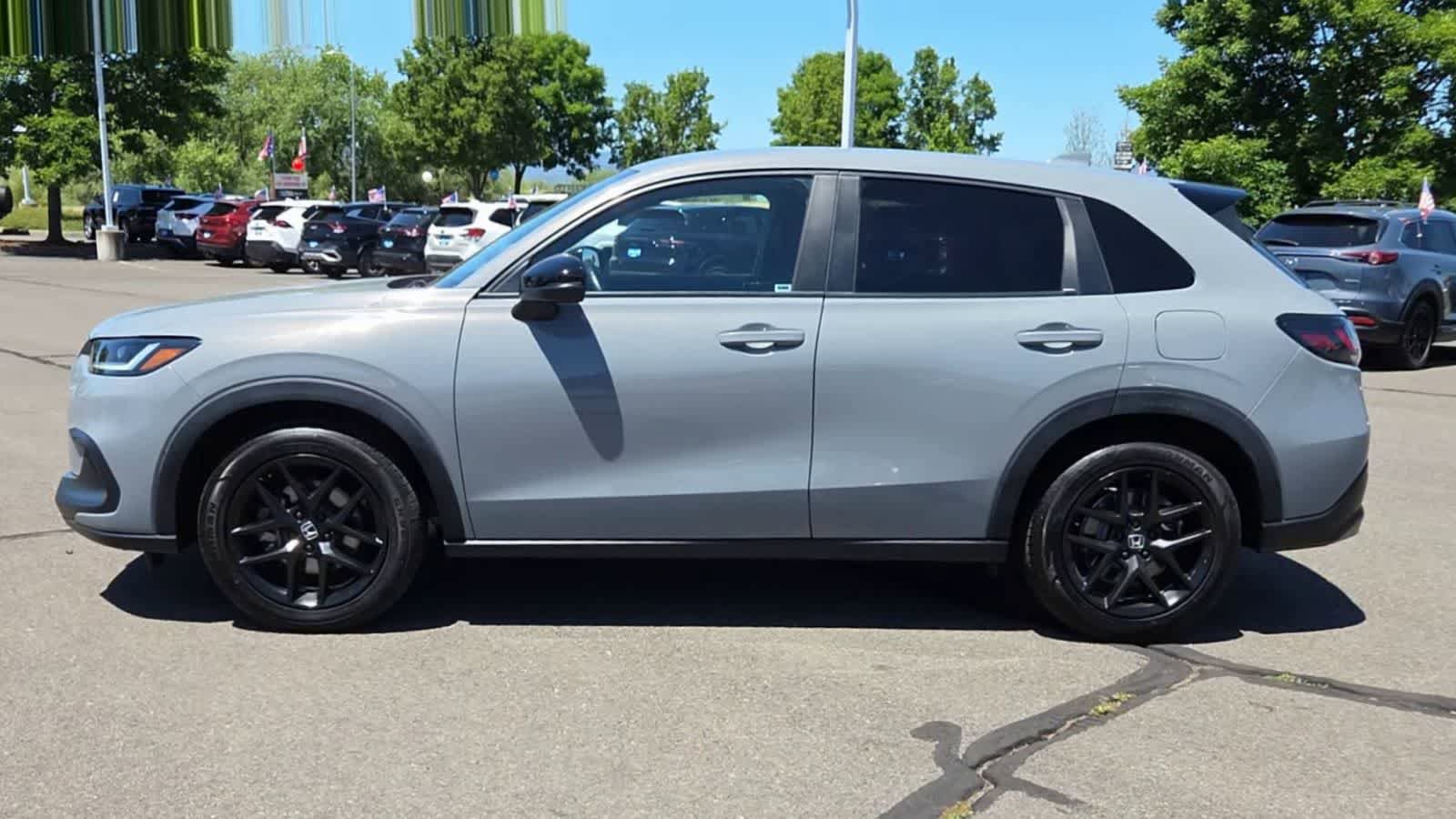 Used 2024 Honda HR-V Sport image 5