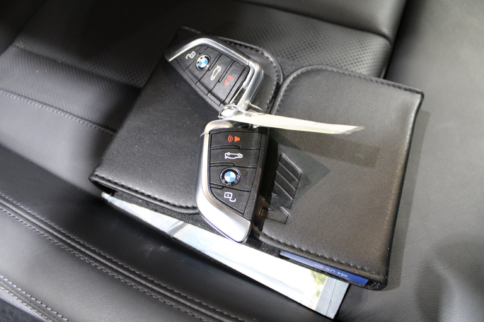 Used 2025 BMW M4 Competition RWD image 38