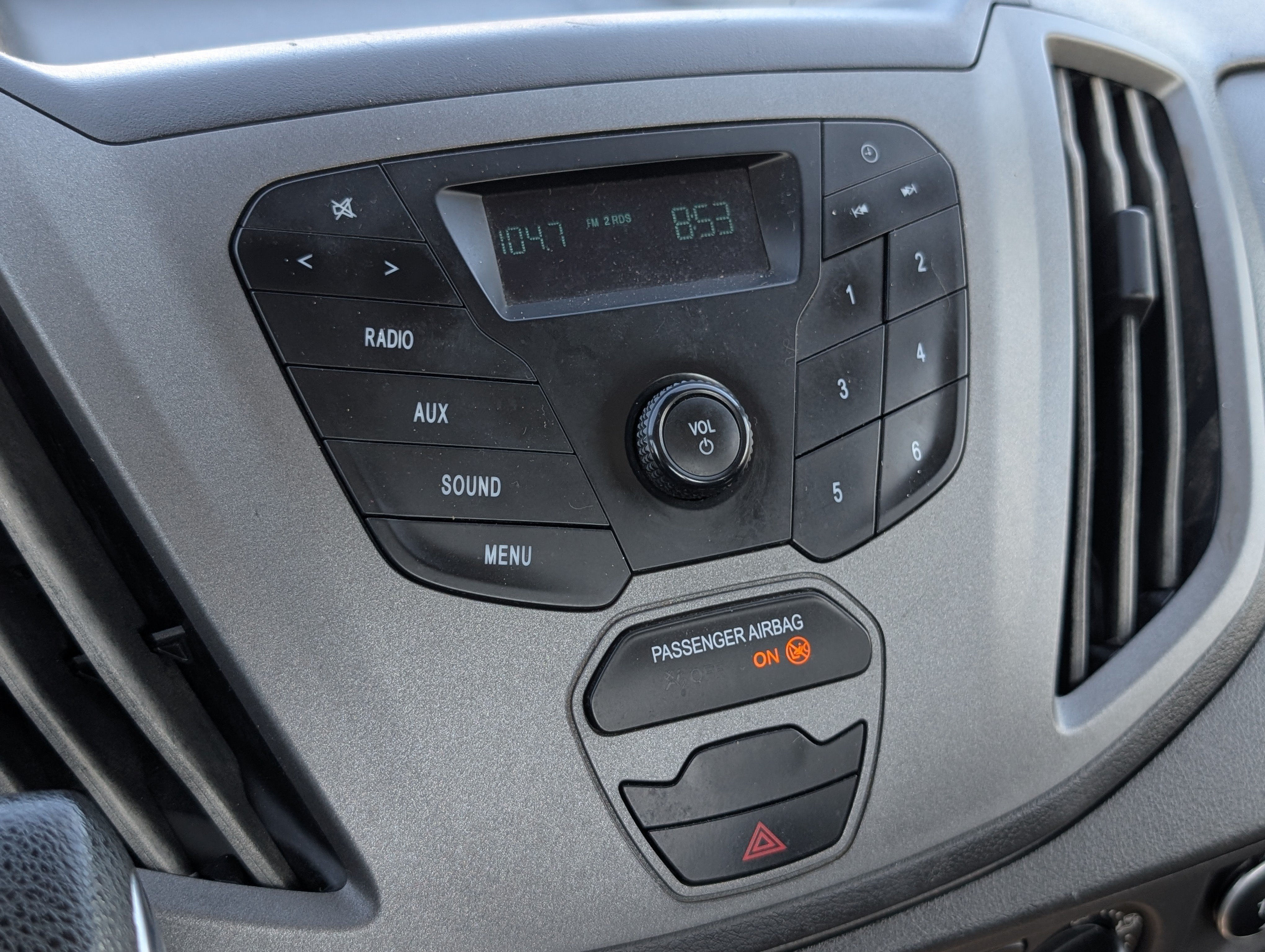 Used 2018 Ford Transit 250 138 RWD image 14