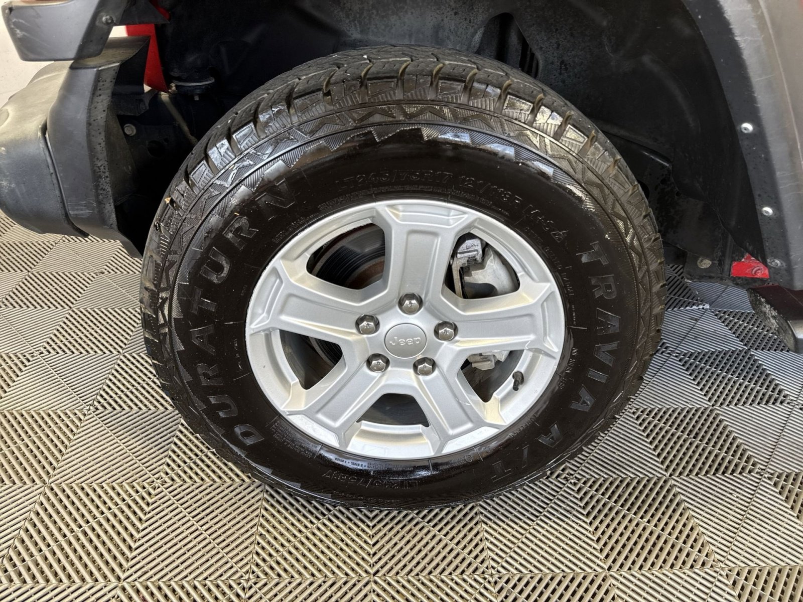 Used 2023 Jeep Wrangler Sport S image 12