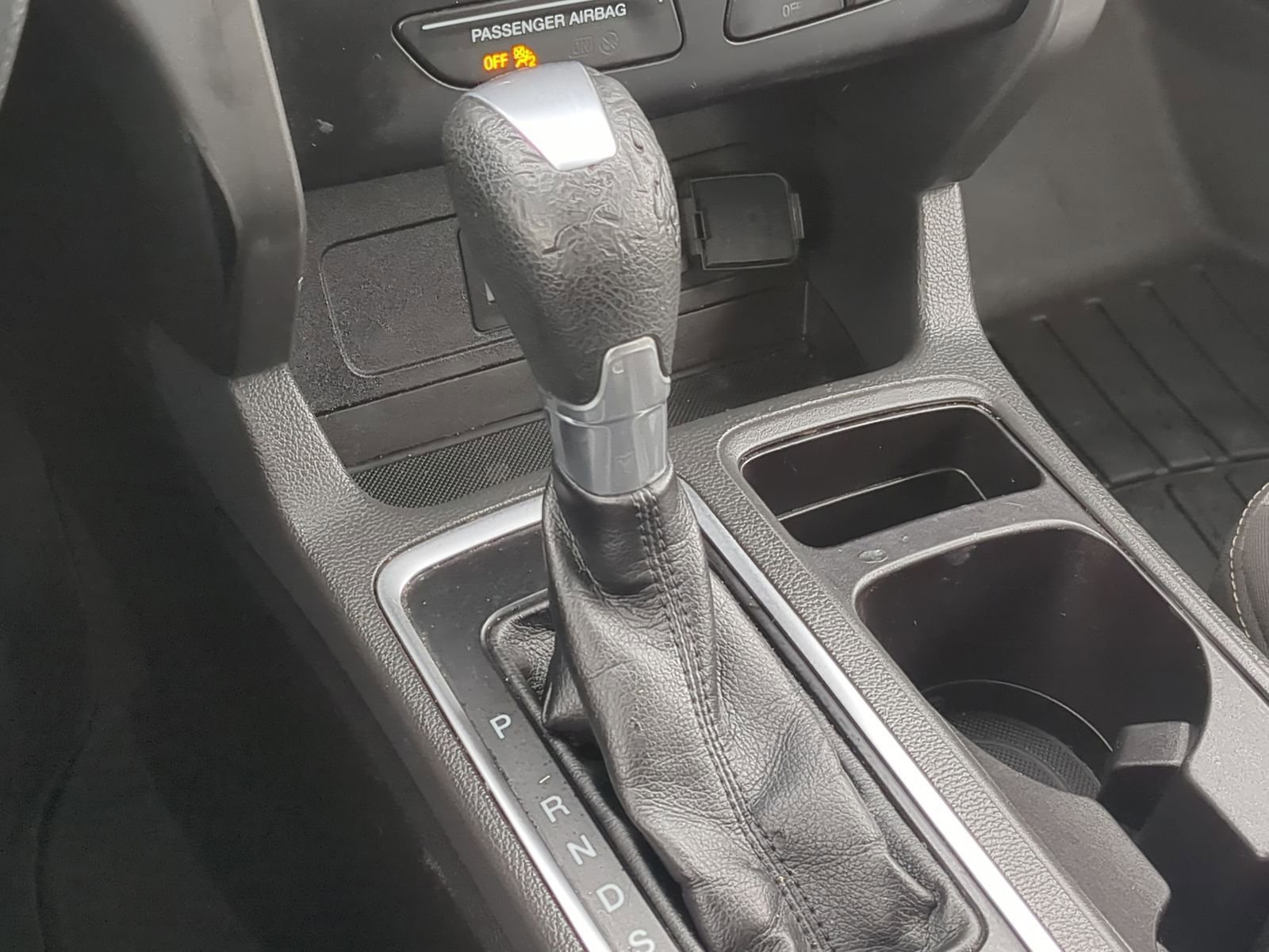 Used 2017 Ford Escape SE image 33