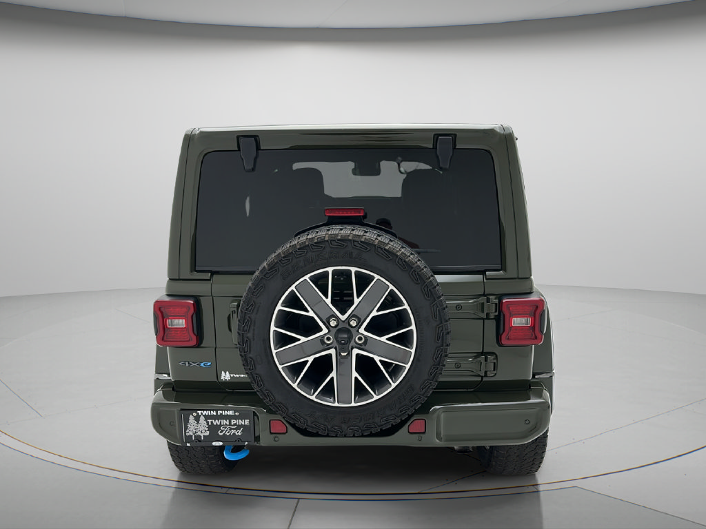 Used 2024 Jeep Wrangler High Altitude AWD/4WD image 6