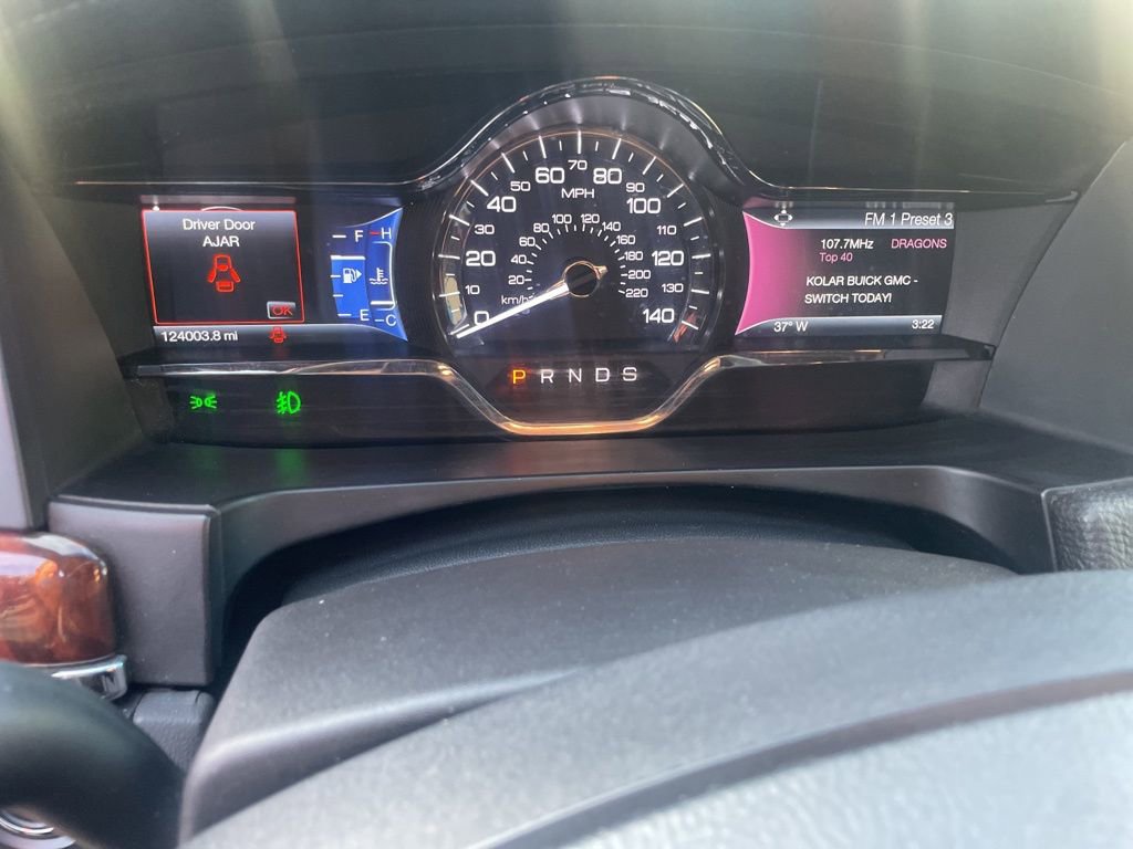 Used 2014 Lincoln MKS image 14