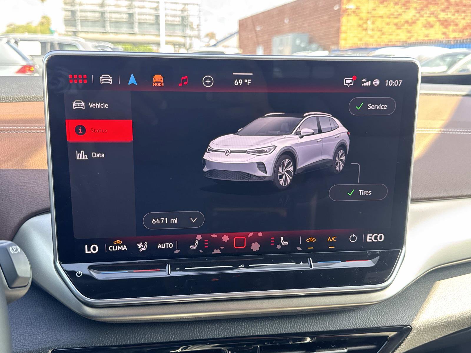 Certified 2025 Volkswagen ID.4 Pro image 23