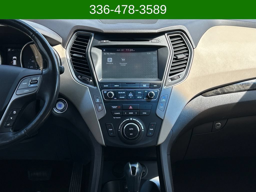 Used 2017 Hyundai Santa Fe Sport w/ 2.4L Tech Package 04 FWD image 17