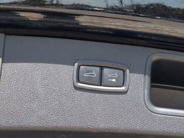 Used 2023 Porsche Macan image 14