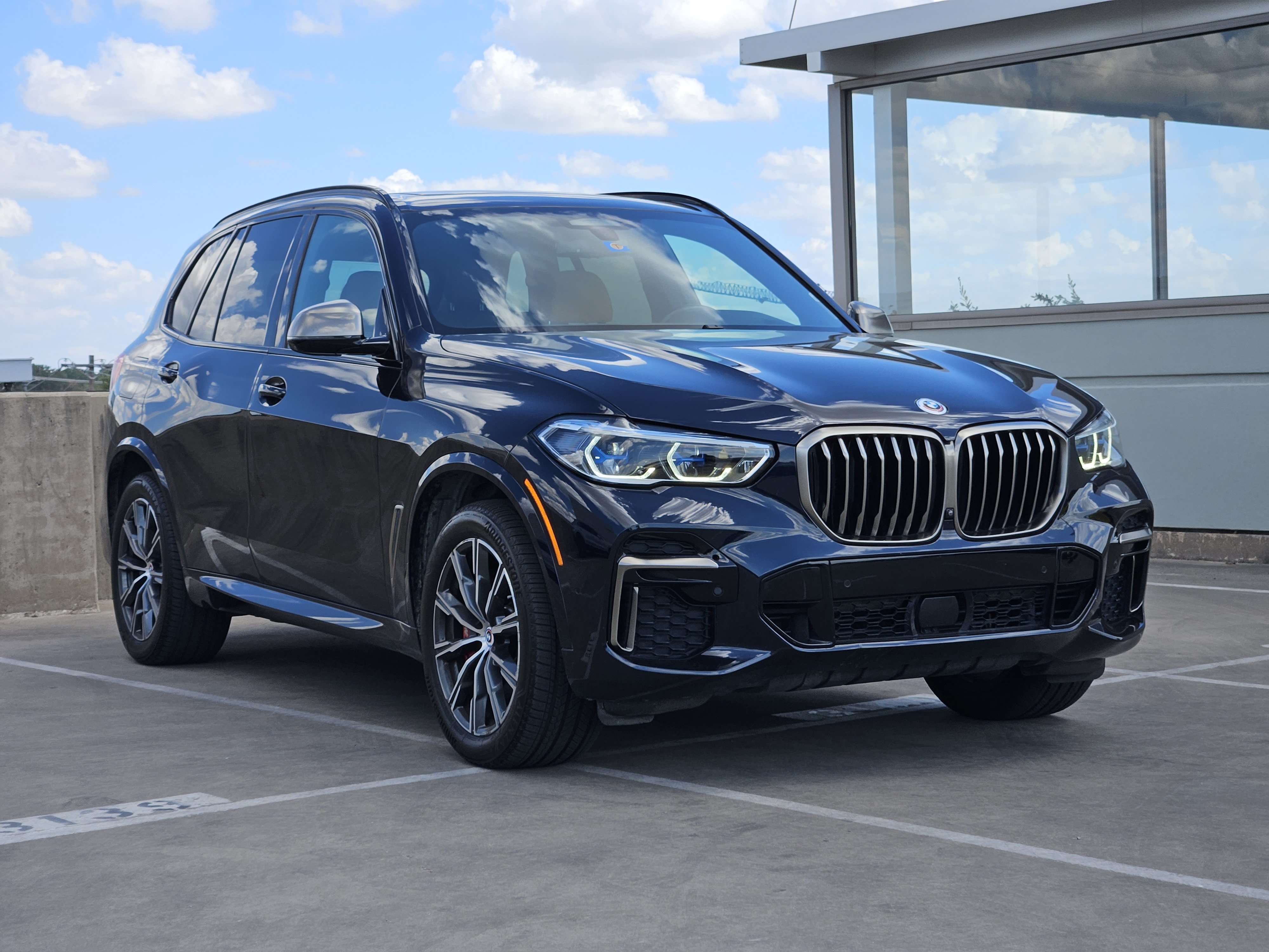 Used 2023 BMW X5 M50i w/ Executive Package AWD/4WD image 10