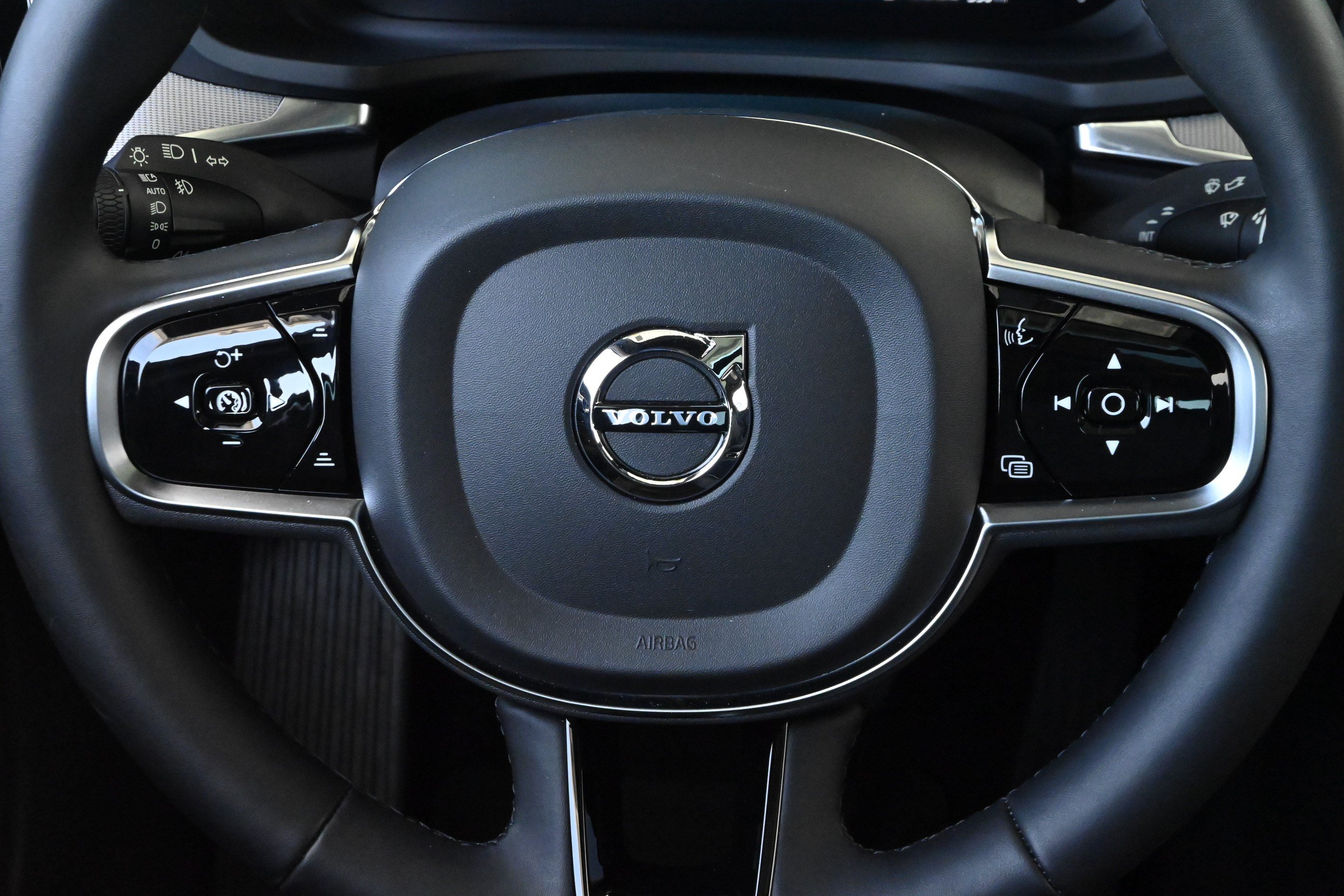 Used 2024 Volvo S60 B5 Plus w/ Climate Package AWD/4WD image 29